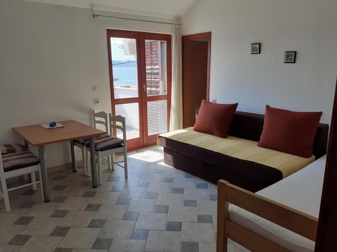 Apartments Ana بيبينيا المظهر الخارجي الصورة