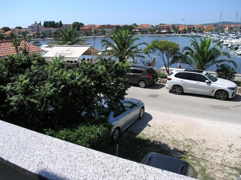 Apartments Ana بيبينيا المظهر الخارجي الصورة