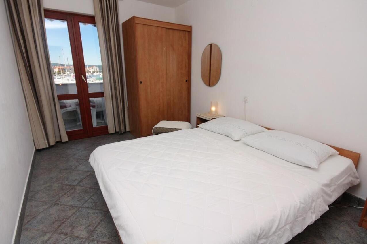 Apartments Ana بيبينيا المظهر الخارجي الصورة
